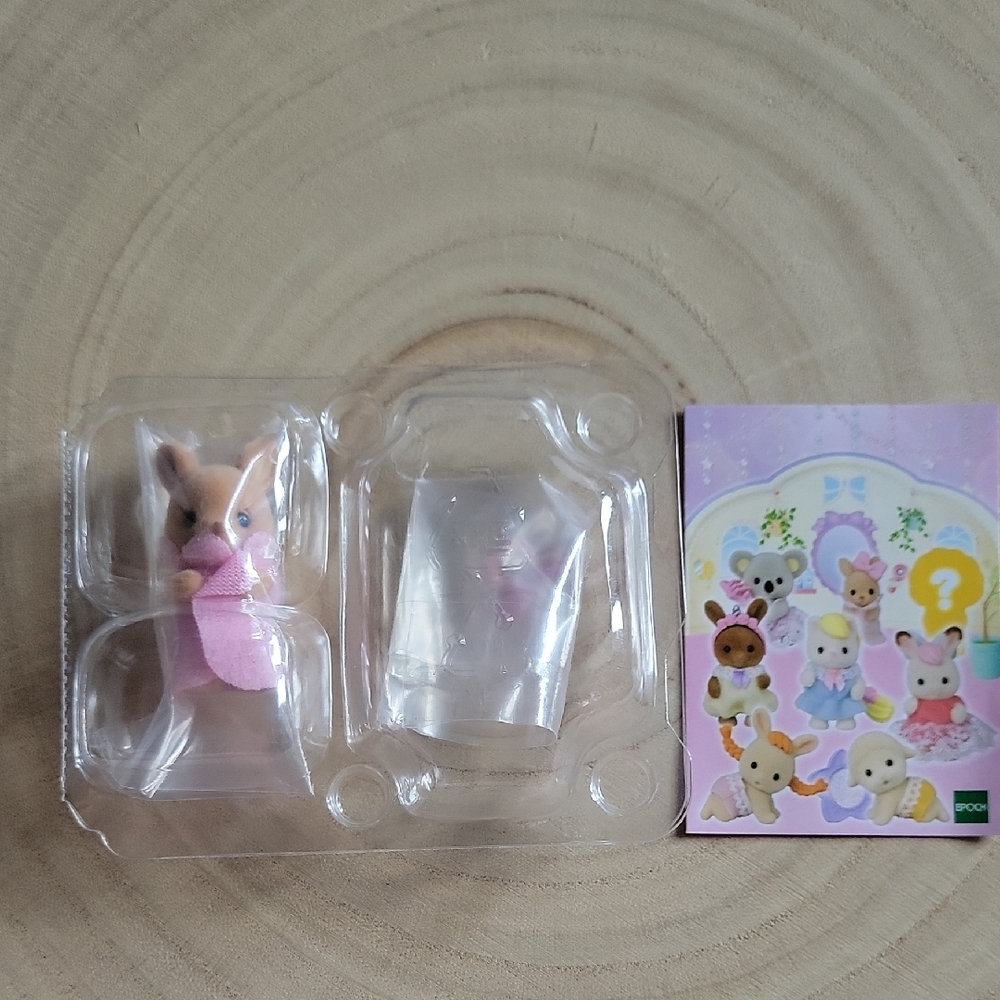 Calico Critters Baby Fun Hair Series, Teeny Baby Kangaroo Katie